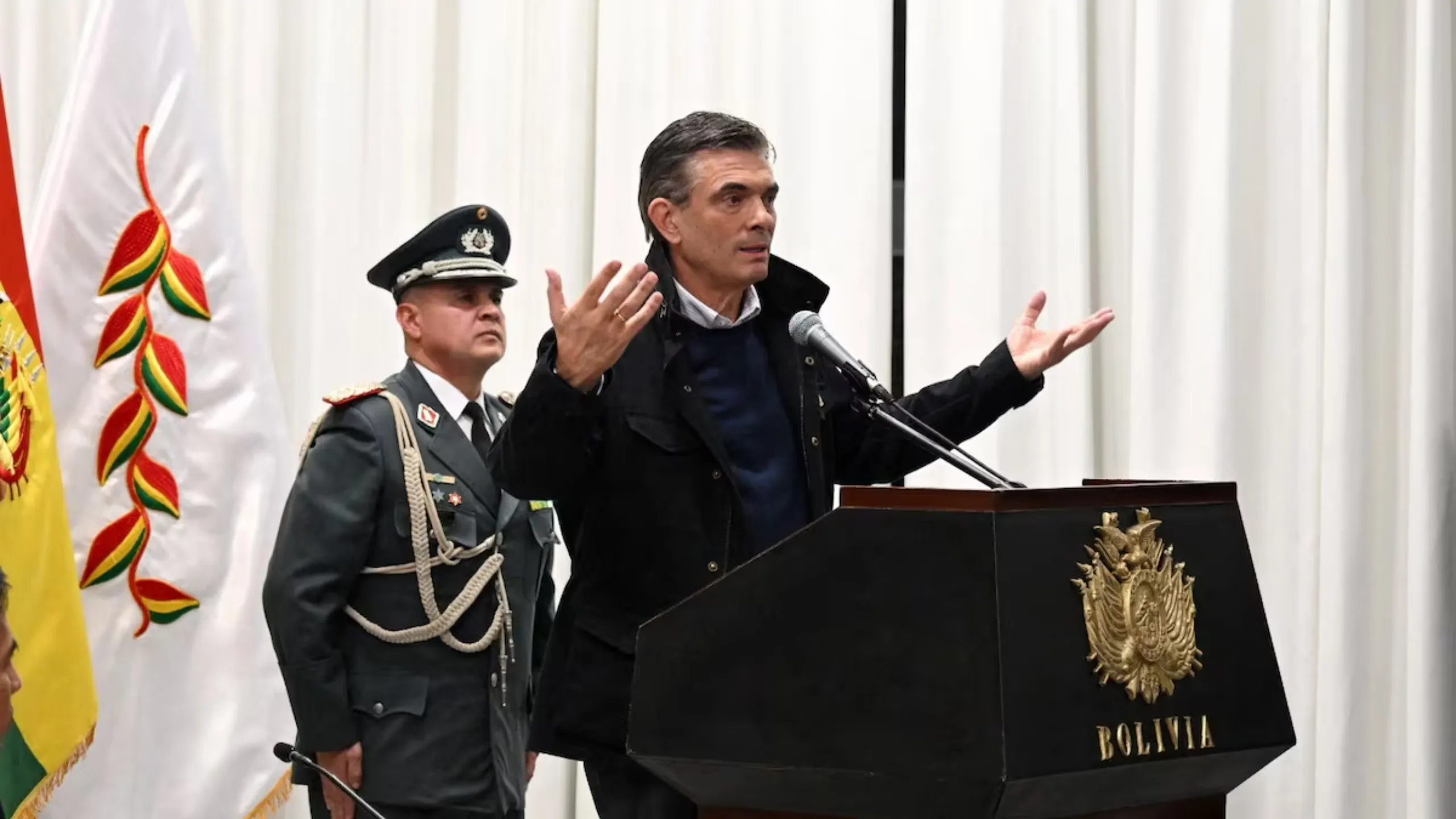Presidente boliviano Rodrigo Paz em pronunciamento à nação anunciando o fim do subsídio ao diesel no país