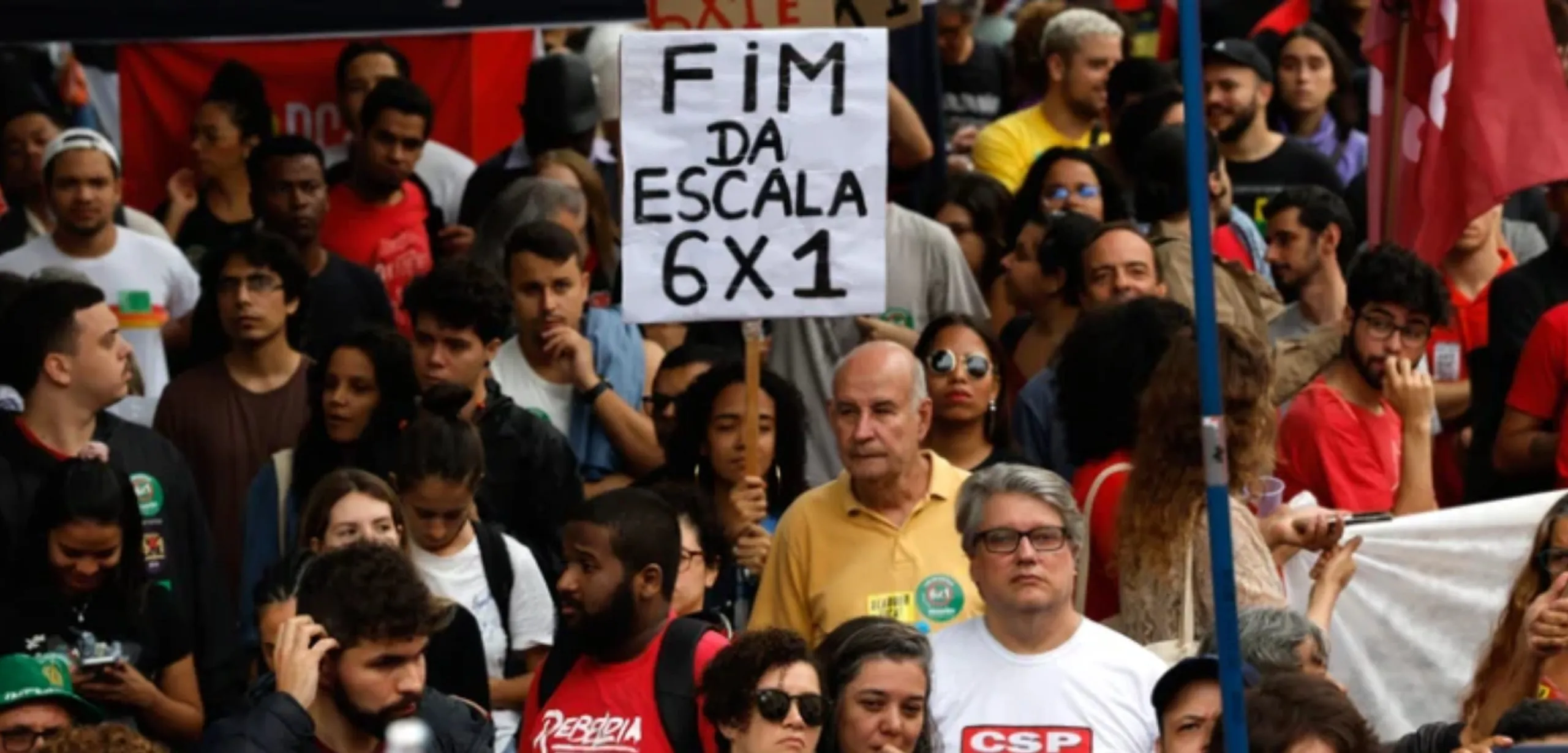 Plenário do Senado Federal durante sessão de votação da PEC que extingue a escala de trabalho 6×1 e reduz a jornada semanal para 40 horas no Brasil