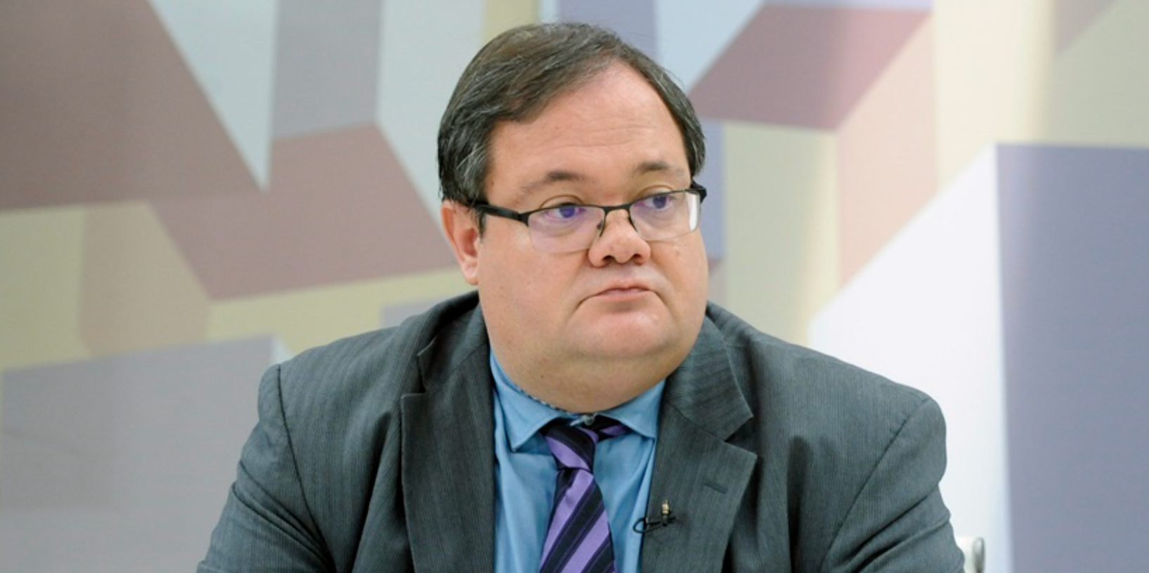 Professor José Luís Oreiro, economista da UnB, em entrevista à TV 247 analisando o plano econômico da candidatura de Flávio Bolsonaro no segundo turno