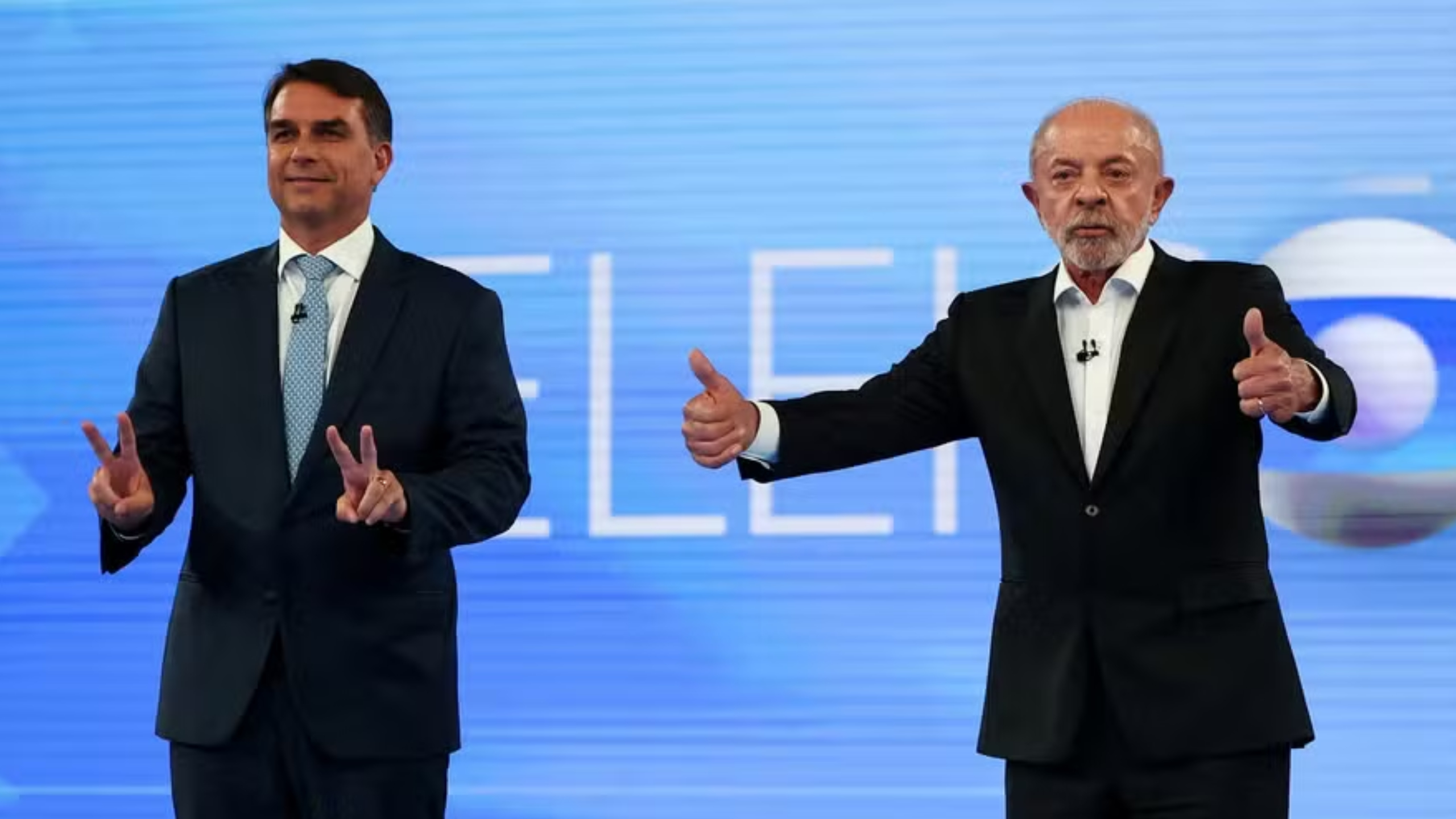 Ilustração com urnas eletrônicas e um gráfico de pesquisa eleitoral mostrando disputa acirrada entre dois candidatos à Presidência.